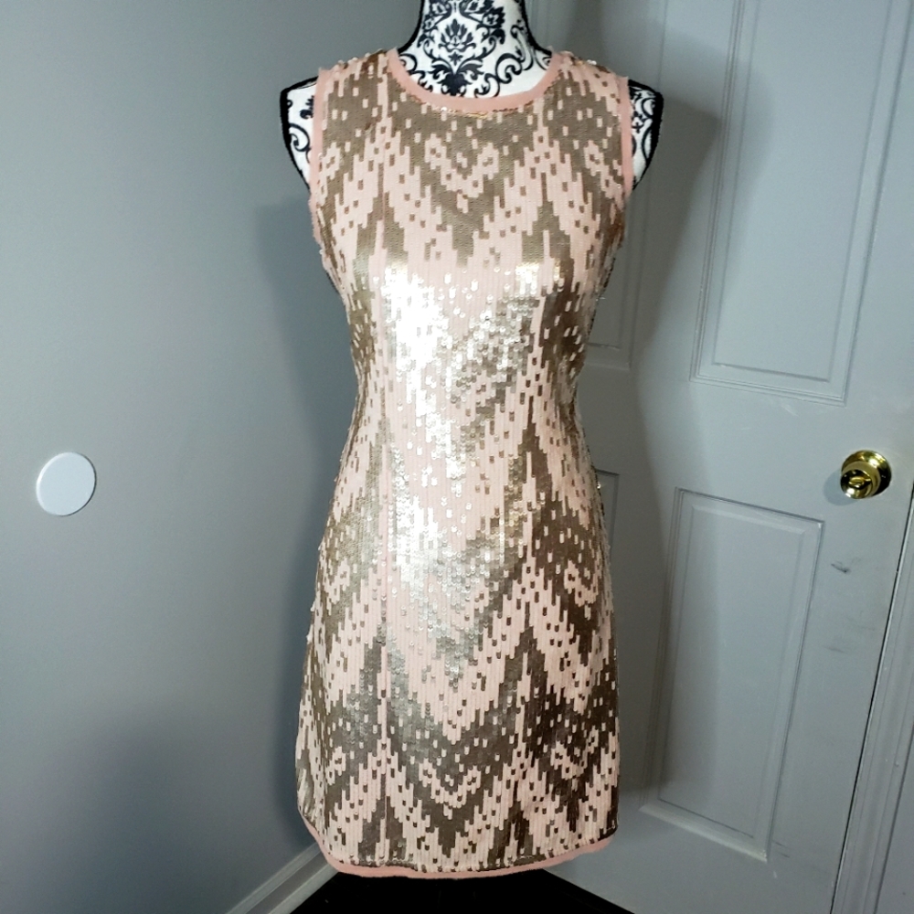 Vince Camuto Sequins dress